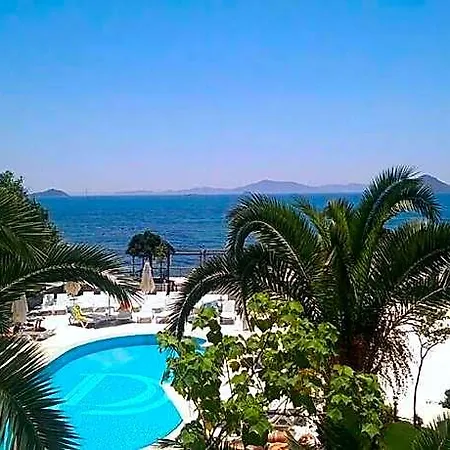 فندق Dragut Point North تورغوتْريس