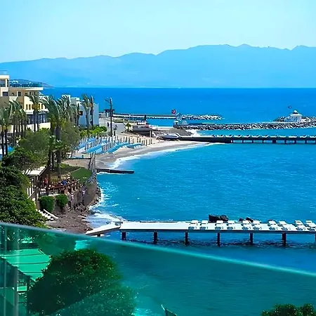 Dragut Point North فندق 3*