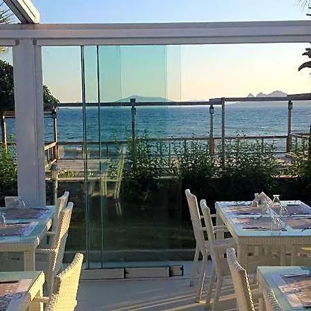فندق Dragut Point North 3*