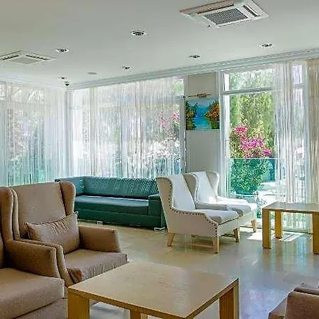 Dragut Point North 3* تورغوتْريس
